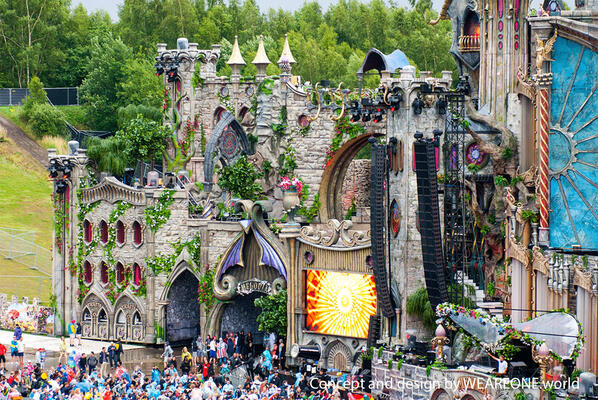 Main stage Tomorrowland 2015